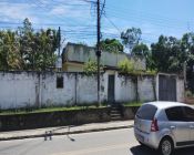 Casa com 3 dormitórios - Vale das Pedrinhas - 
