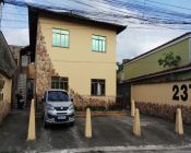 Casa com 1 dormitório - Centro - 